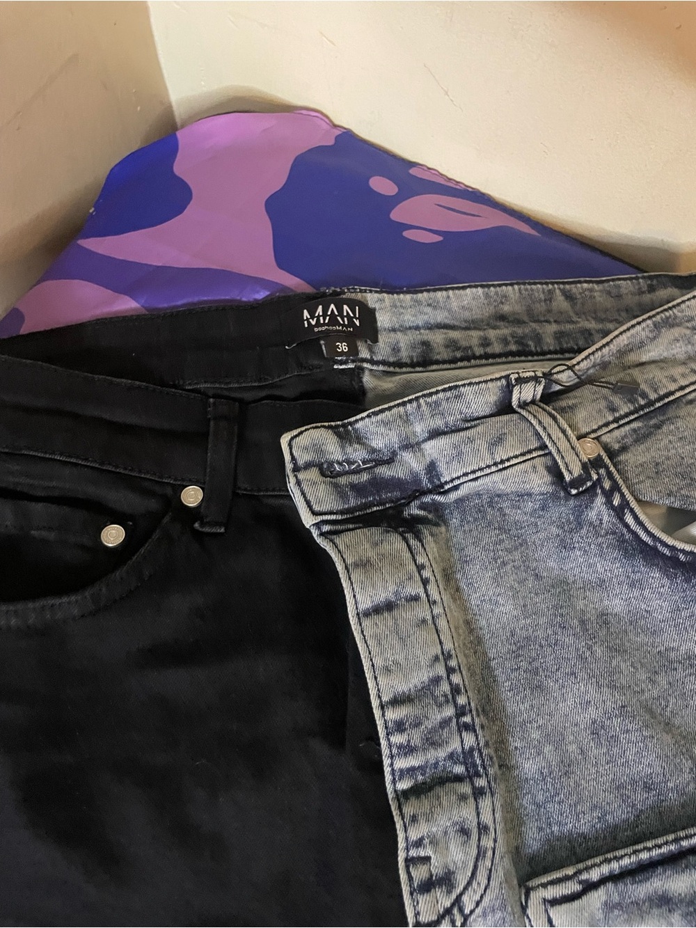 MAN Black and Light Wash Blue Men's Relaxed Jeans Duo - Versatile Everyday Wear